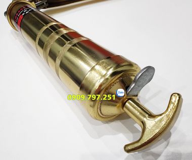 Súng bơm mỡ bò bằng tay 900cc