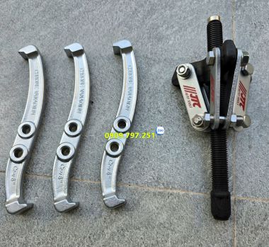Cảo bạc đạn 3 chấu 6 inch JTC 35146