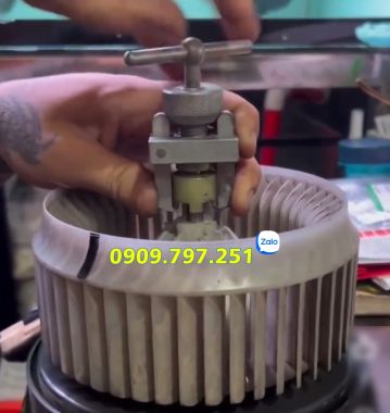 Cảo cánh quạt lồng sóc điều hoà ô tô