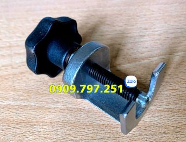 Vam tháo gạt mưa ô tô JTC 1330