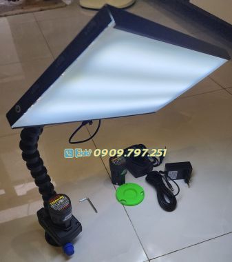 Đèn soi vết móp thân xe ô tô sử dụng pin