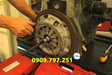 Bộ cân chỉnh lá bố ly hợp JTC 2120