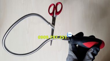 Dụng cụ lấy ốc vít rơi JTC 3904