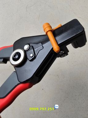 Kìm tuốt dây điện JTC 5619