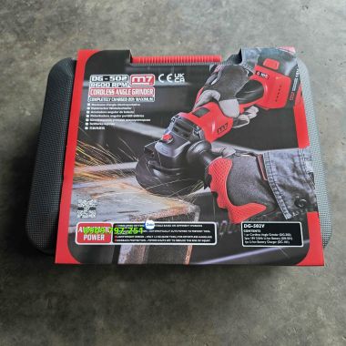 Máy mài góc 125mm dùng pin model DG-502V hãng Mighty-Seven Đài Loan