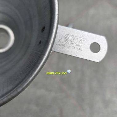 Phễu châm dầu nhớt JTC 3108