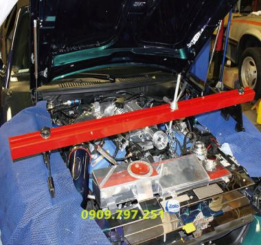 Giá treo động cơ 500kg Torin TW05001