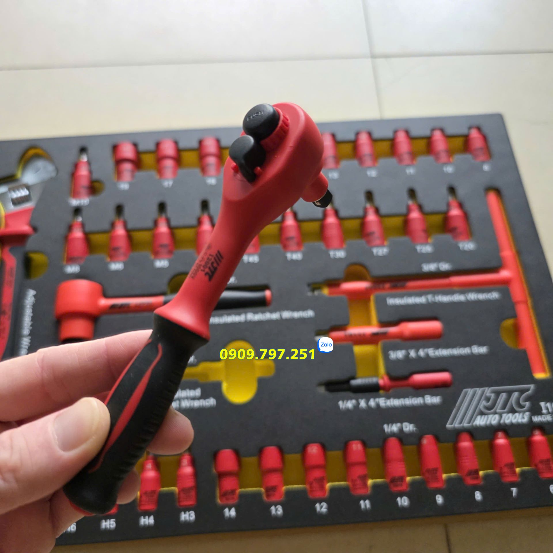 Bộ dụng cụ sửa chữa cách điện 1000V 44 chi tiết JTC I1044