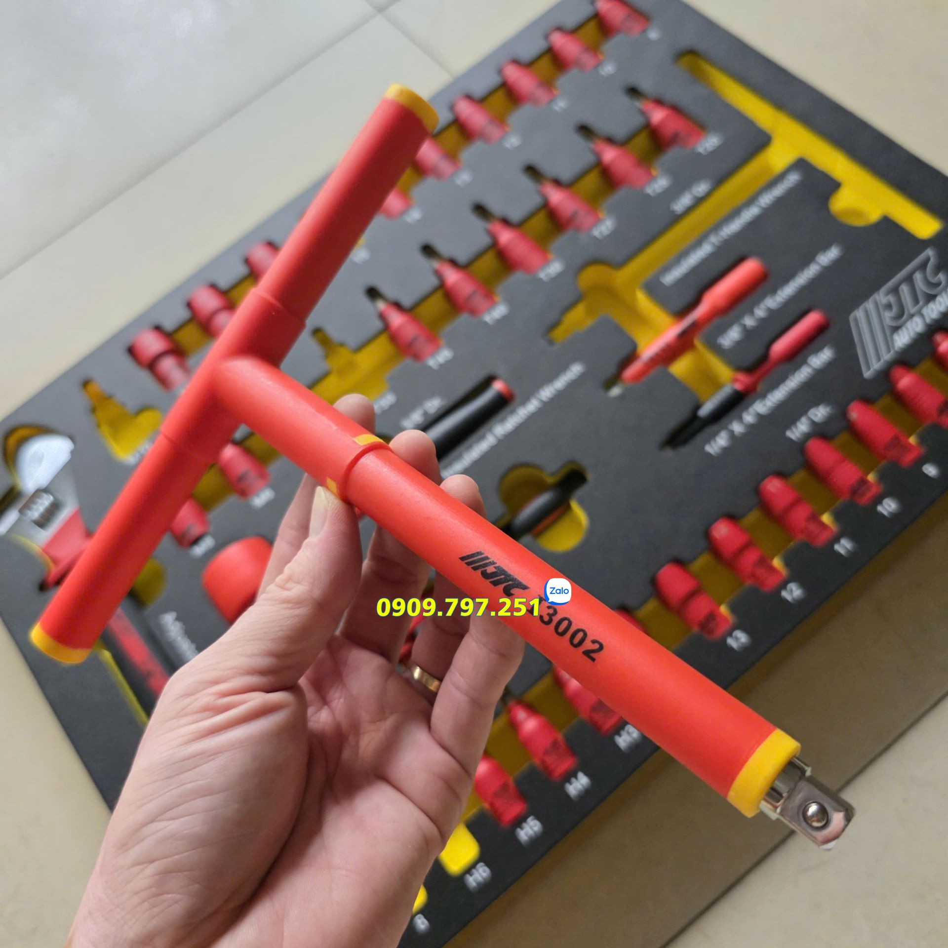 Bộ dụng cụ sửa chữa cách điện 1000V 44 chi tiết JTC I1044