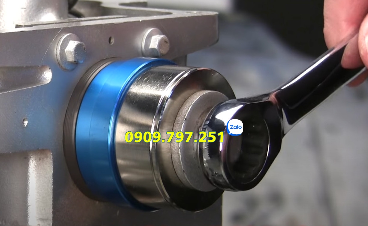 Bộ dụng cụ tháo lắp sin phốt trục cam JTC 4901