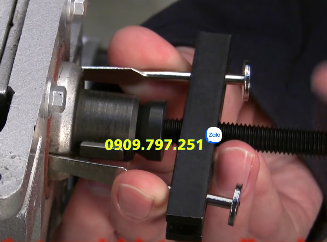 Bộ dụng cụ tháo lắp sin phốt trục cam JTC 4901