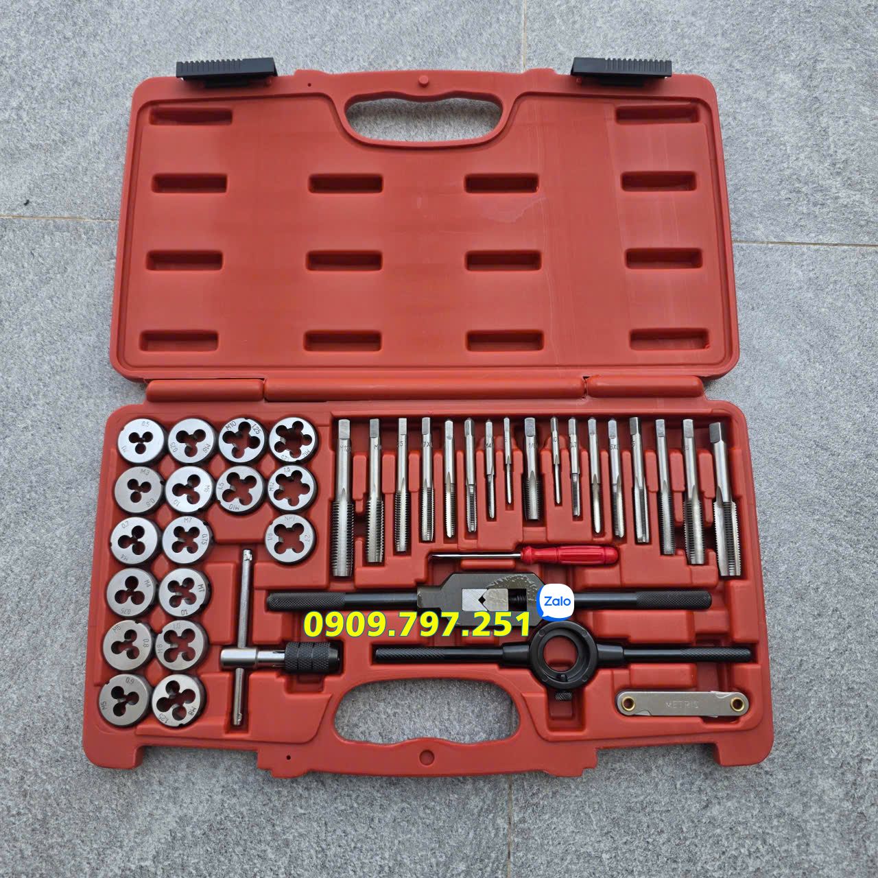 Bộ dụng cụ taro ren trong ngoài 40 chi tiết JTC 3432A