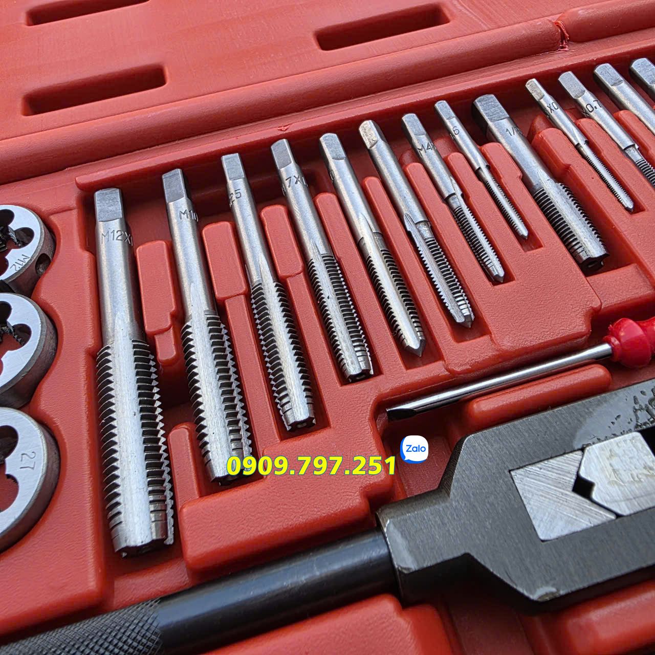 Bộ dụng cụ taro ren trong ngoài 40 chi tiết JTC 3432A