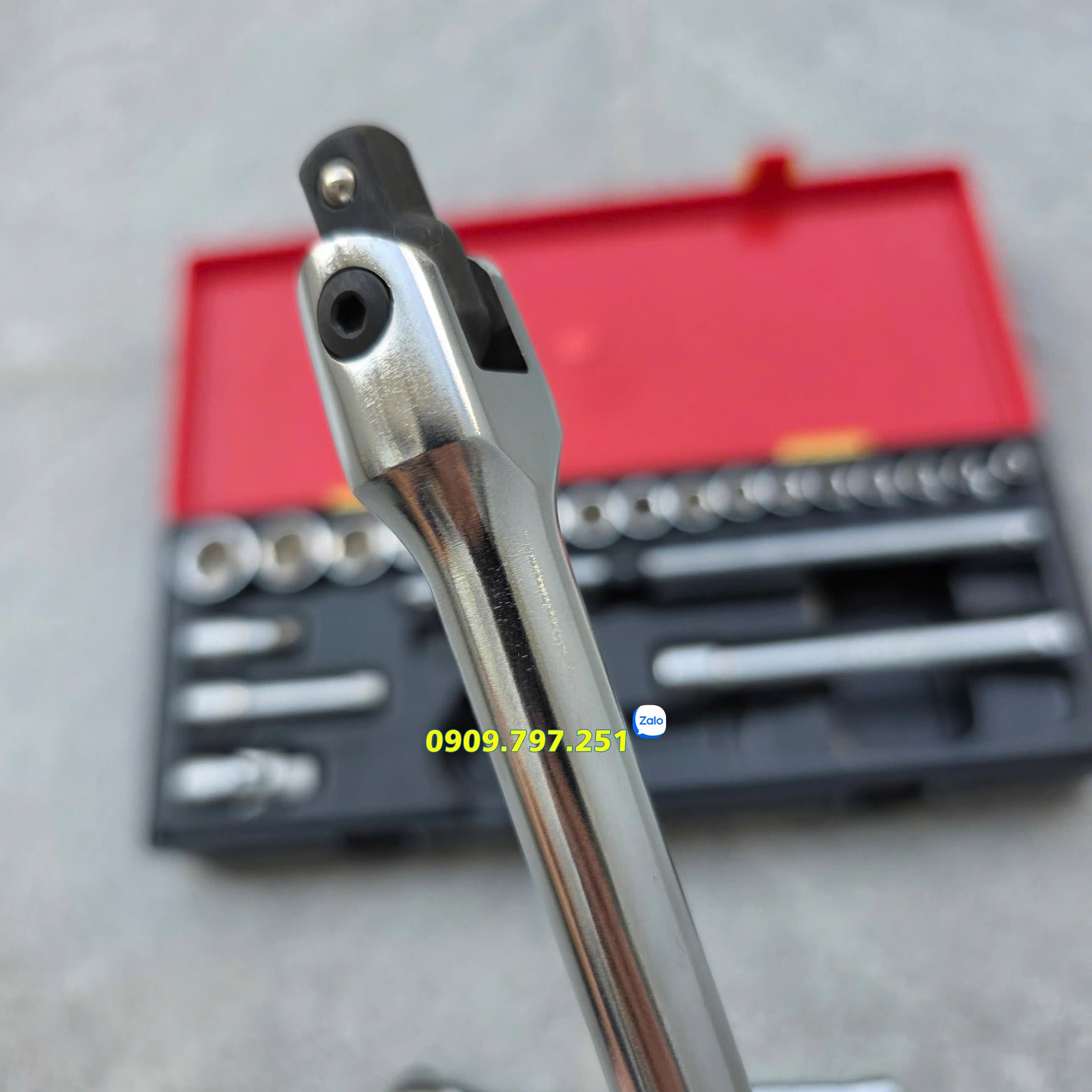 Bộ đầu tuýp ngắn 3/8 inch 6 cạnh 23 chi tiết JTC K3231