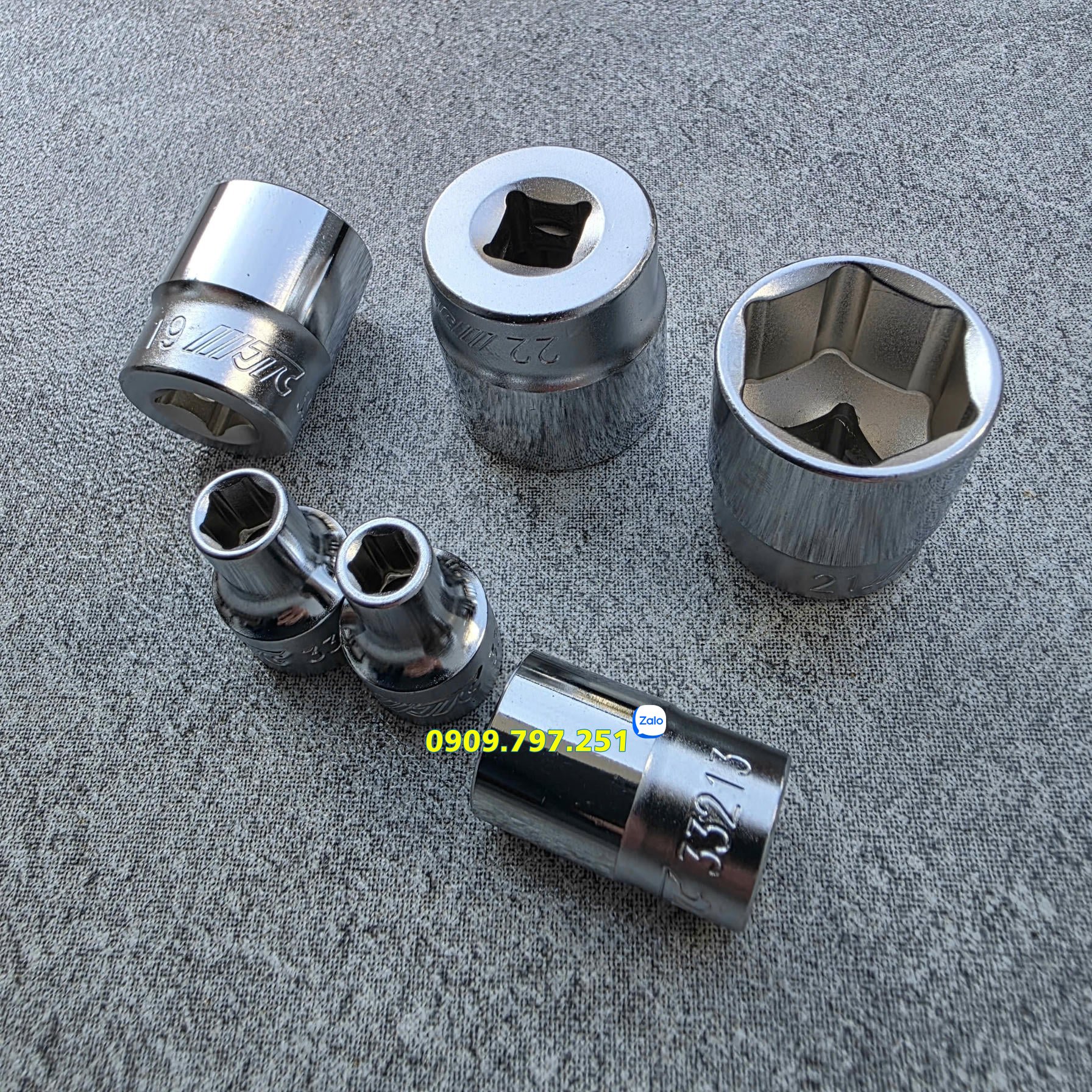 Bộ đầu tuýp ngắn 3/8 inch 6 cạnh 23 chi tiết JTC K3231