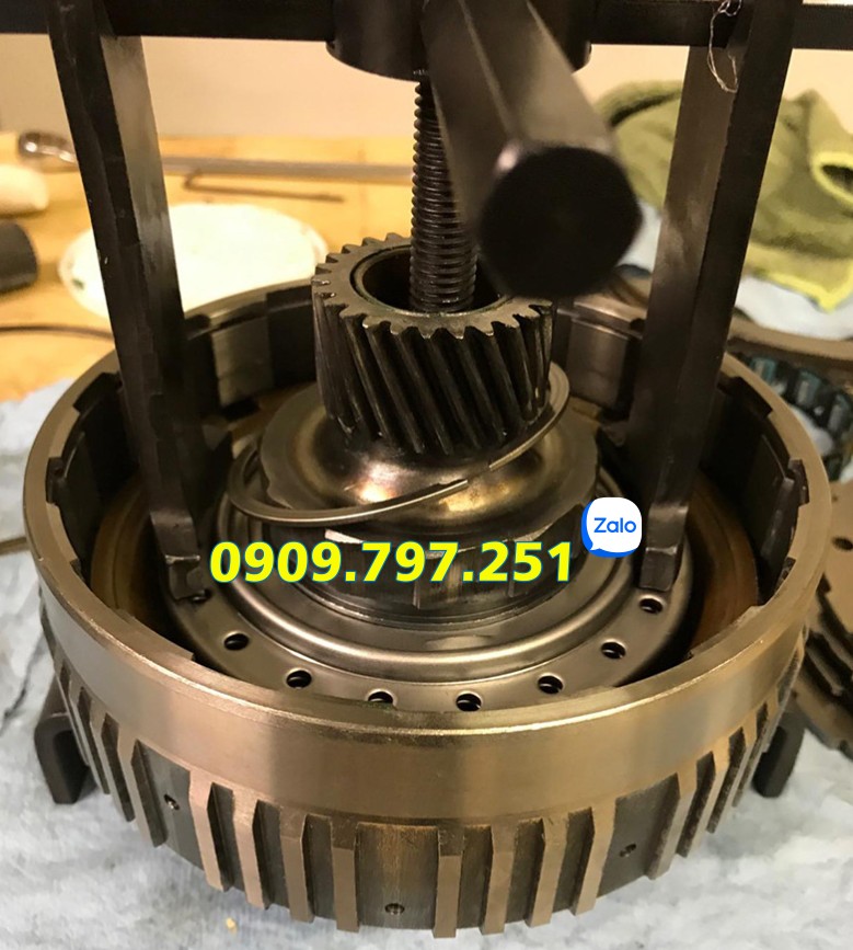 Cảo lò xo ly hợp hộp số tự động