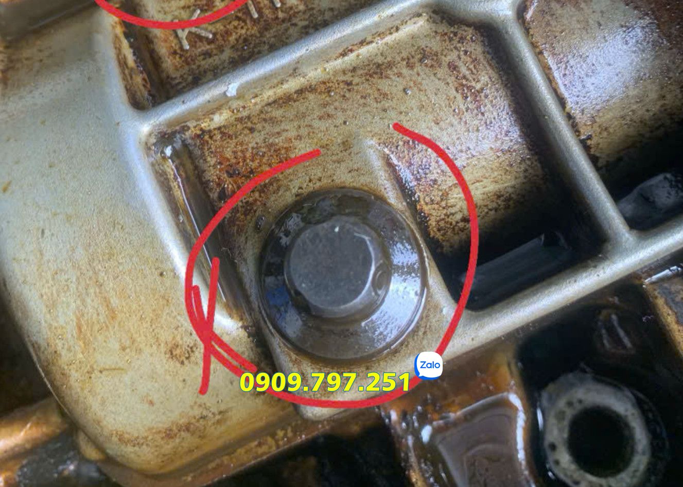 Đầu khẩu 8TS tháo trục cân bằng xe Nissan