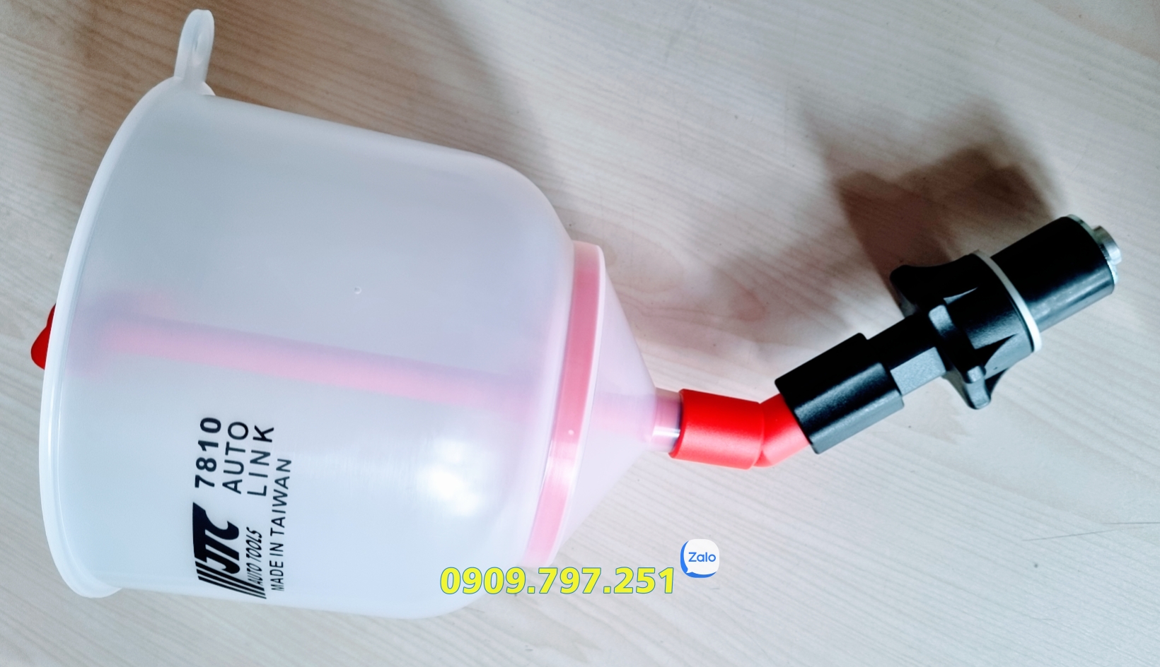 Dụng cụ châm nước làm mát JTC 7810