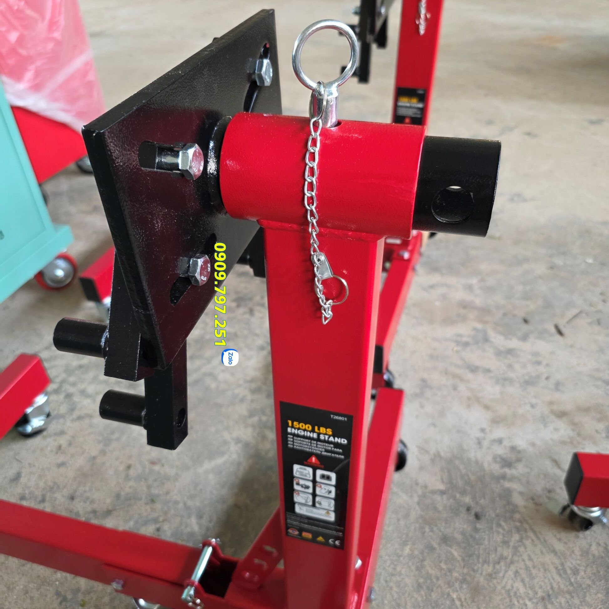 Giá xoay tháo lắp động cơ 680kg Torin T26801