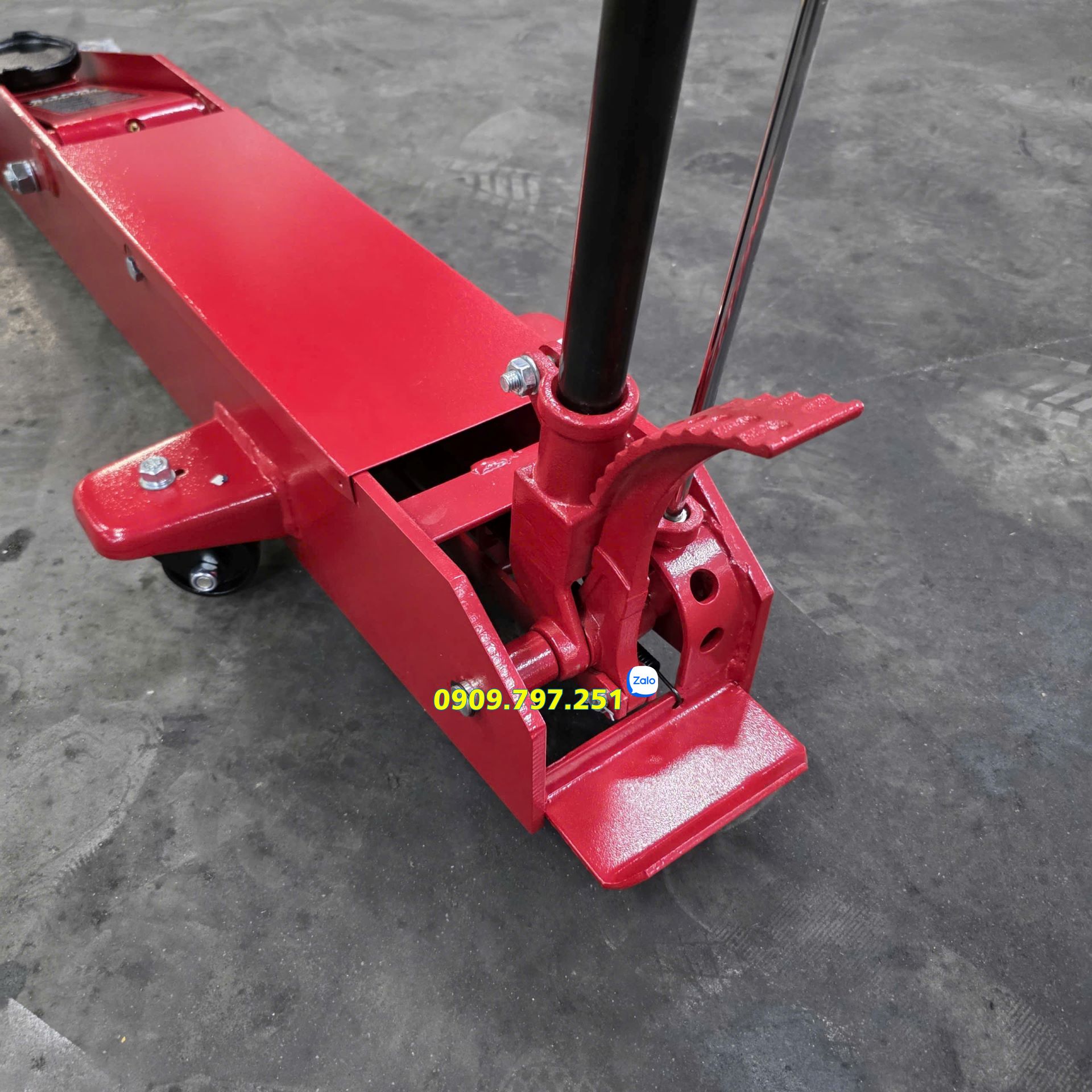 Kích nâng ô tô 5 tấn thân dài Torin TR50001