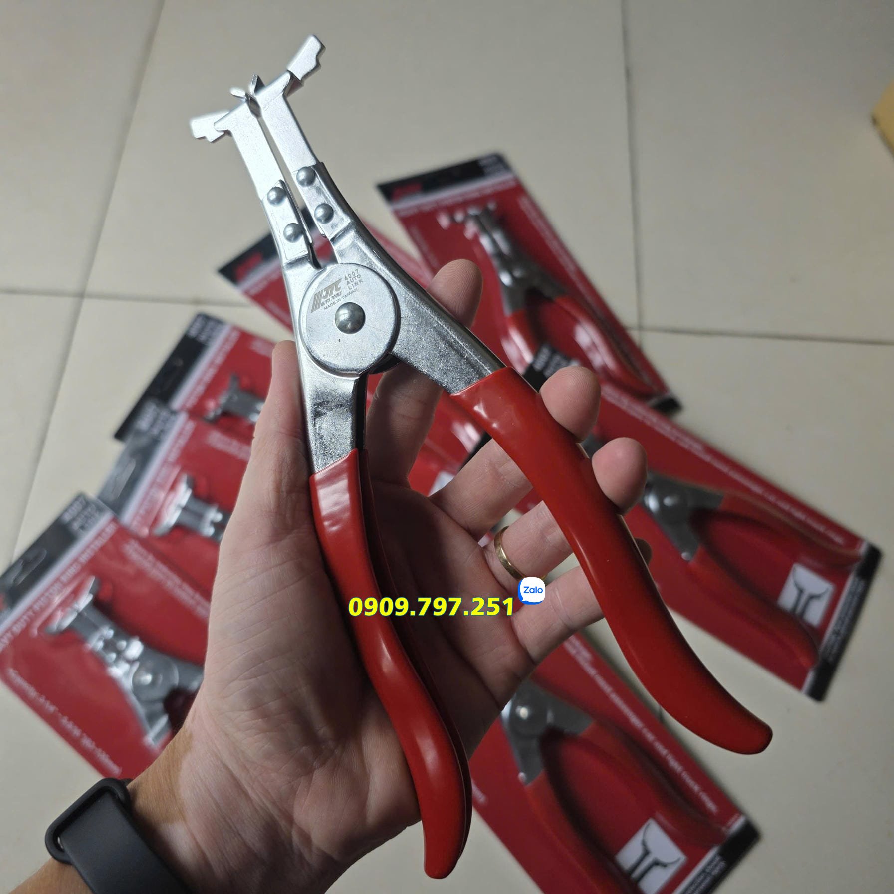 Kìm tháo lắp bạc piston JTC 4007