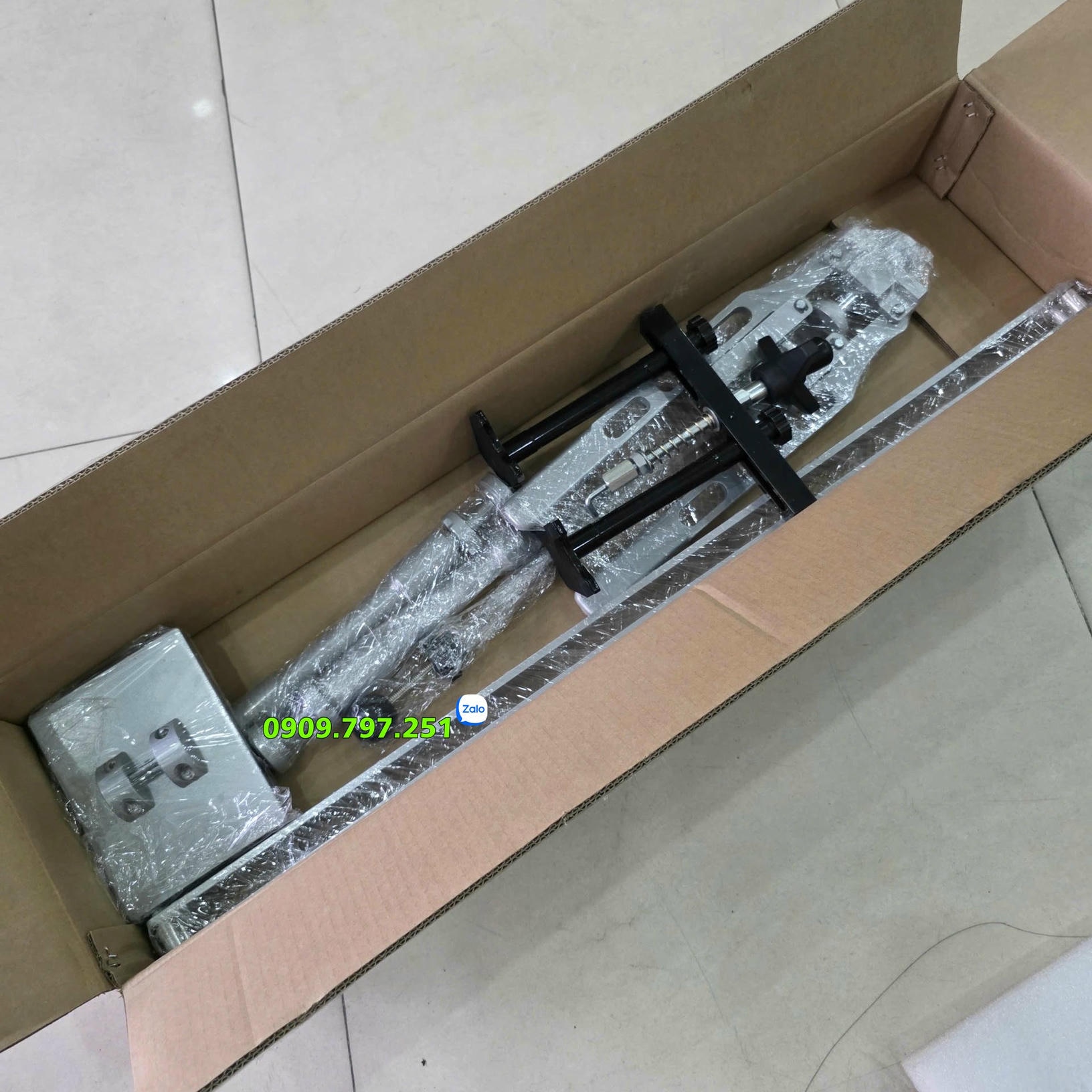 Máy hàn rút thân vỏ nhôm Solary AL7E