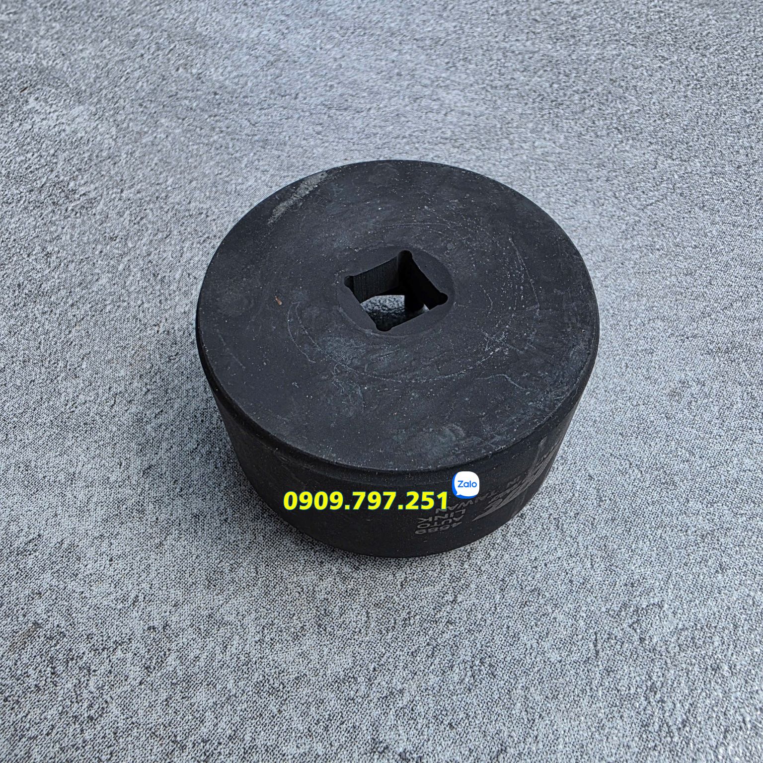 Tool tháo ốc bạc đạn bánh trước Toyota Hiace Fortuner Hilux JTC 4589